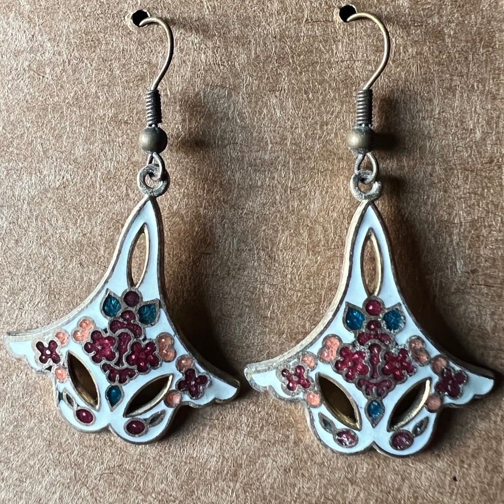 Gorgeous Vintage Sea Gems UK Celtic Cloisonné Enamel Dangle Drop Earrings